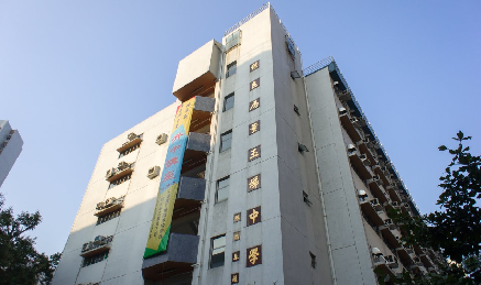 包揽屯门区所有DSE超级状元，还能跨境读书！这样香港中学谁能不爱？